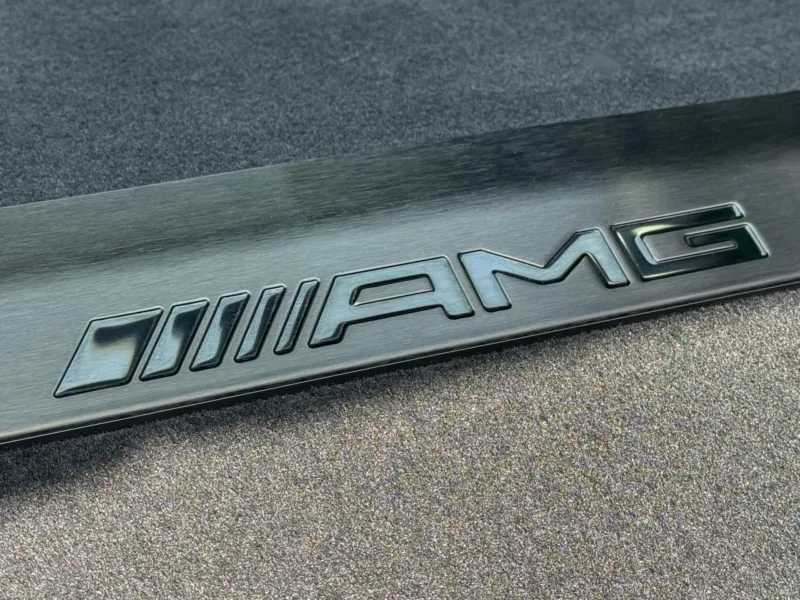 Mercedes-Benz AMG GT – R 4.0 V8 430kW, Carbon Ceramic