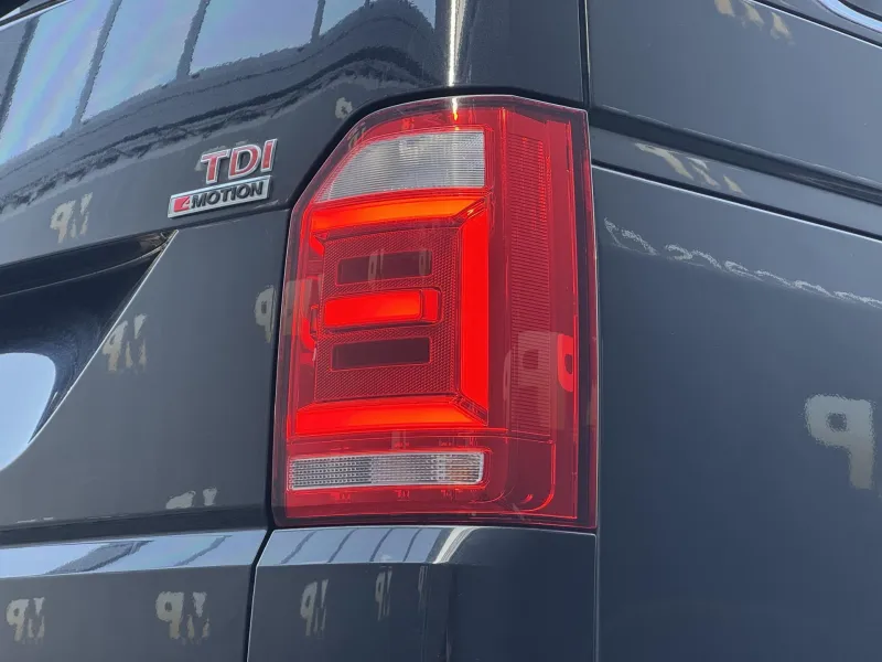 Volkswagen Multivan – T6 Long 2.0TDi 4M Highline DPH