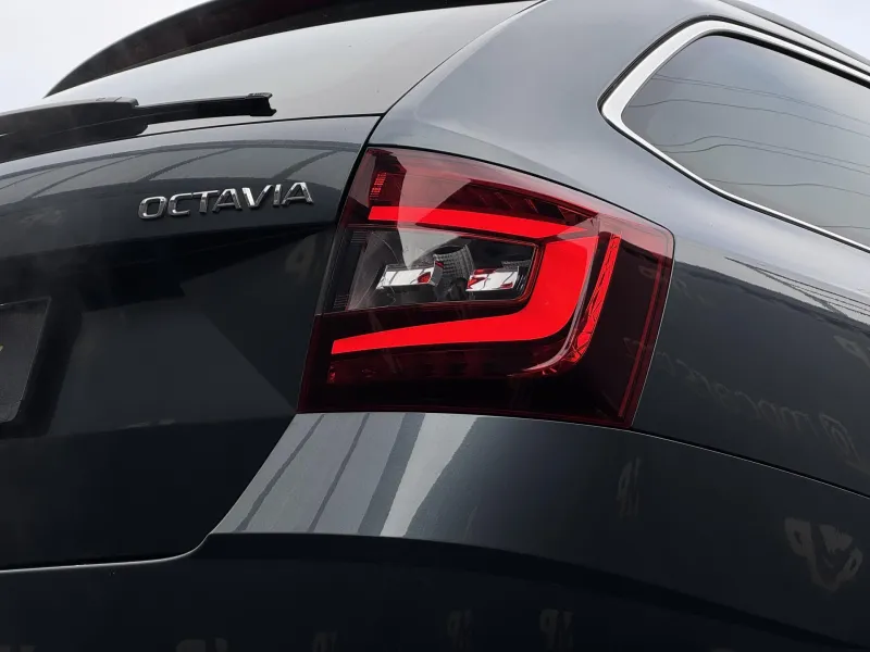 Škoda Octavia – III 1.5 TSi DSG, Style+