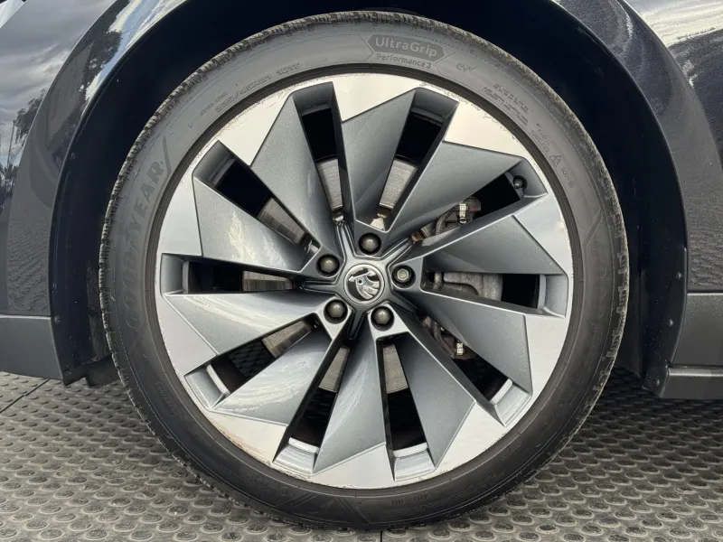 Škoda Enyaq – 80 150KW Suite, DPH RZV