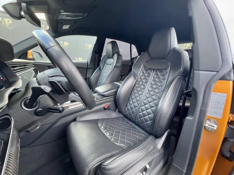 Audi SQ8 – 4.0 V8 TDI B&O Matrix DPH ČR