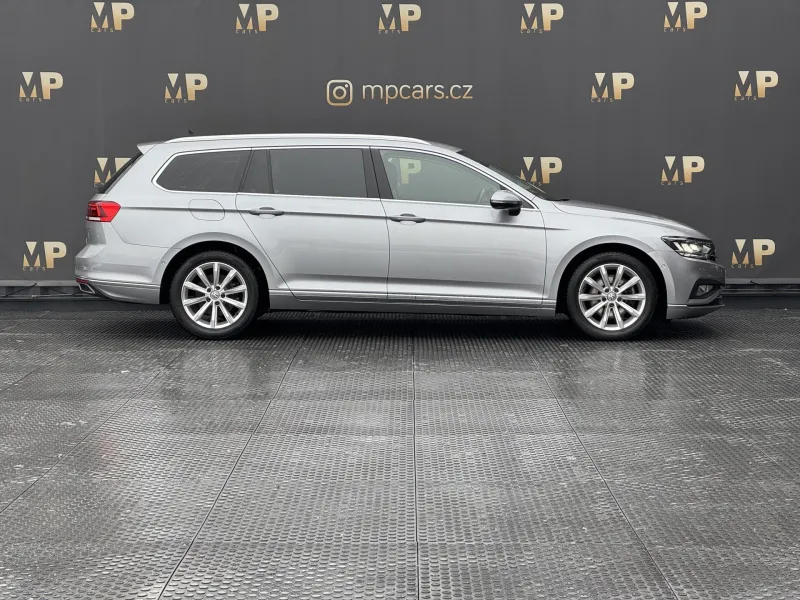 Volkswagen Passat – 1.5TSi DSG Elegance, ČR, 360°