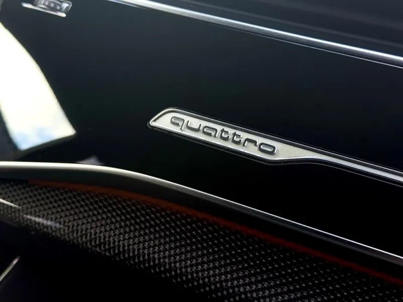 Audi SQ8 – 4.0 V8 TDI B&O Matrix DPH ČR
