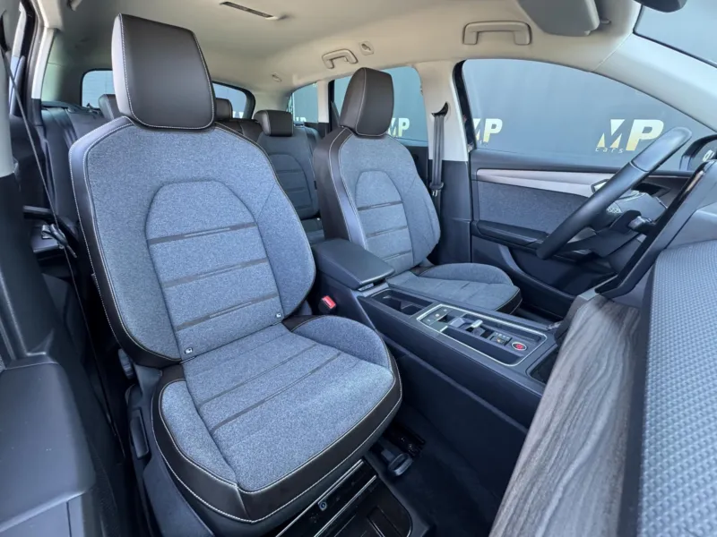 Seat Leon – 1.5eTSi DSG Xcellence DPH 1Maj