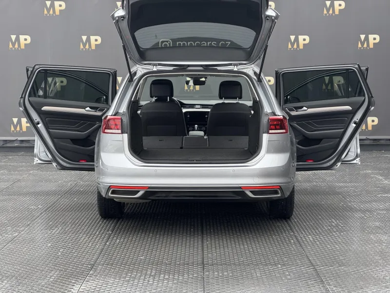 Volkswagen Passat – 1.5TSi DSG Elegance, ČR, 360°