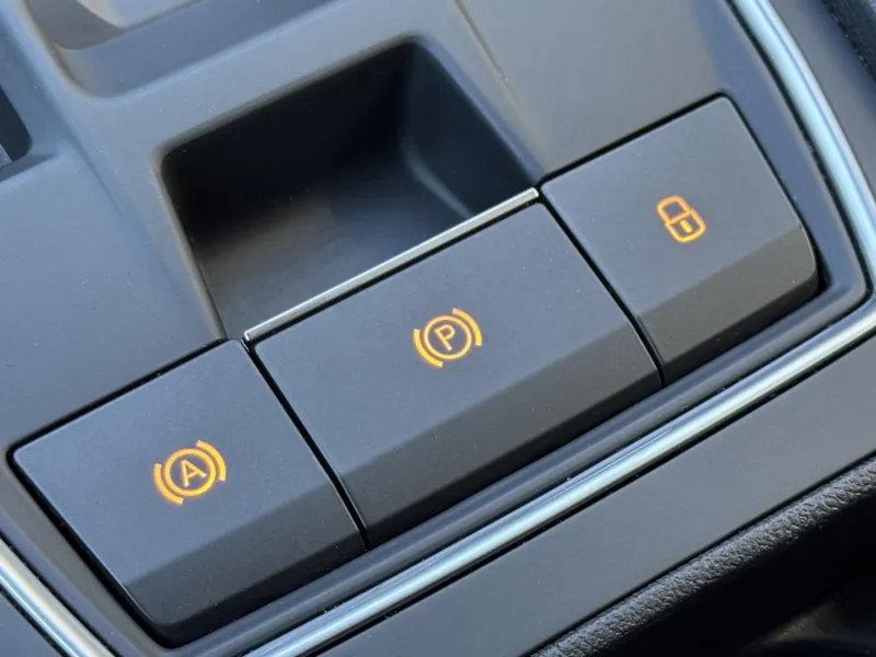 Seat Leon – 1.5eTSi DSG Xcellence DPH 1Maj