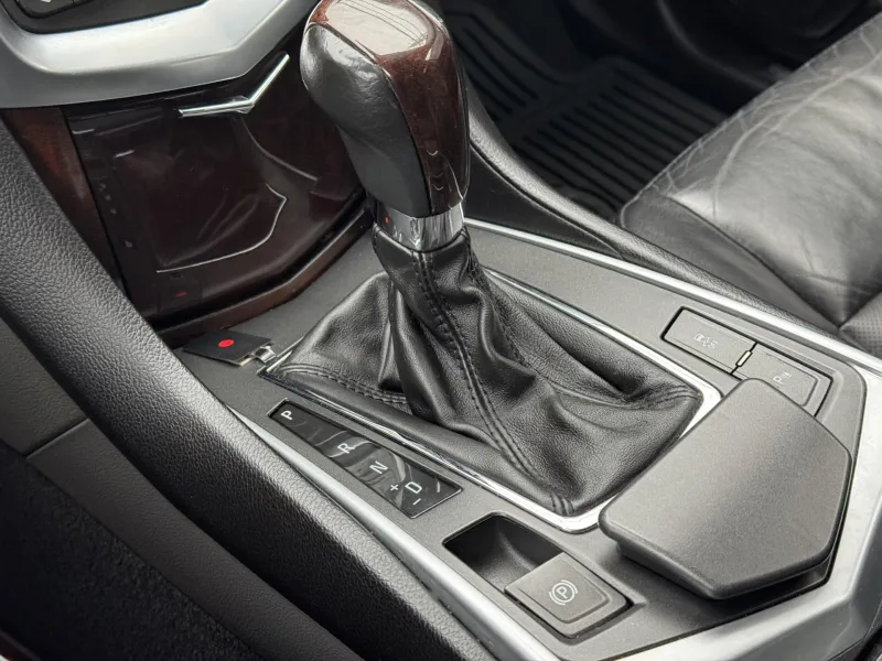 Cadillac SRX – 3.0 V6 AWG Elegance, LPG, PANO