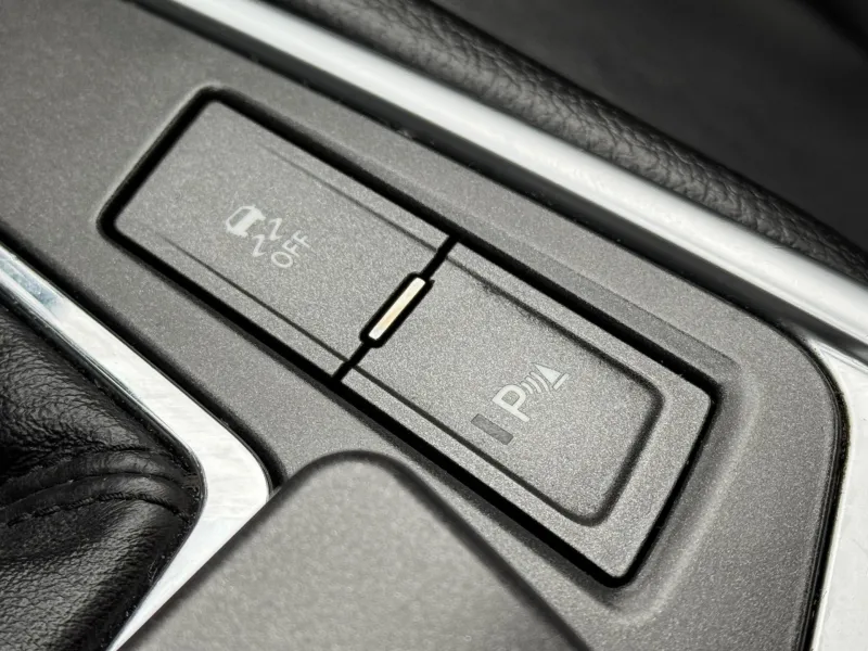 Cadillac SRX – 3.0 V6 AWG Elegance, LPG, PANO