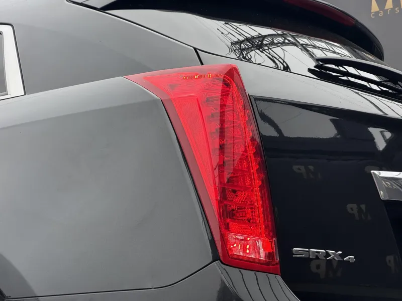 Cadillac SRX – 3.0 V6 AWG Elegance, LPG, PANO