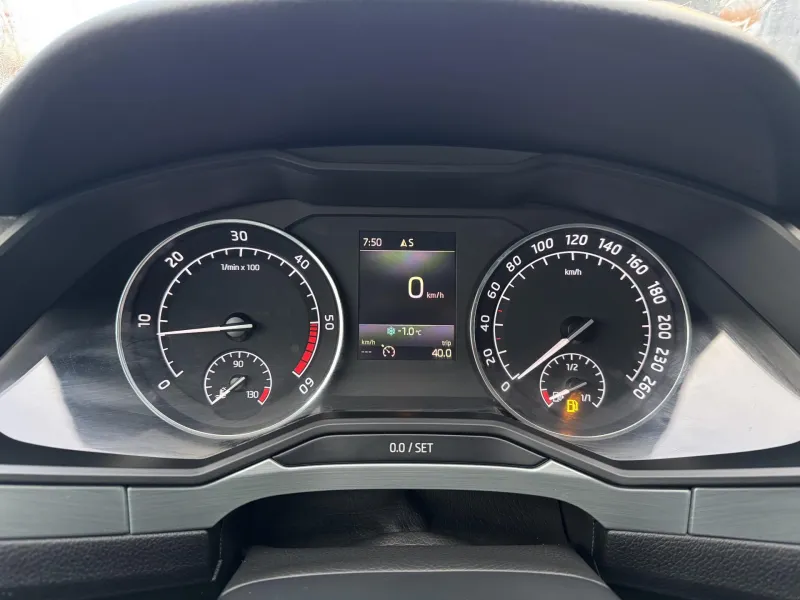 Škoda Superb – III 1.6TDi 88kW MAN, Ambition+