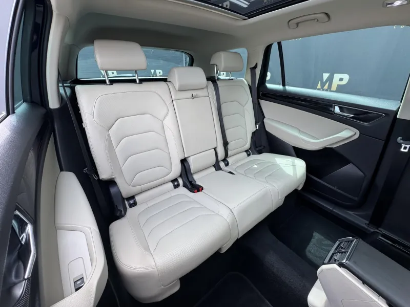 Škoda Kodiaq – 2.0TSi DSG 4X4 Style, ACC PANO