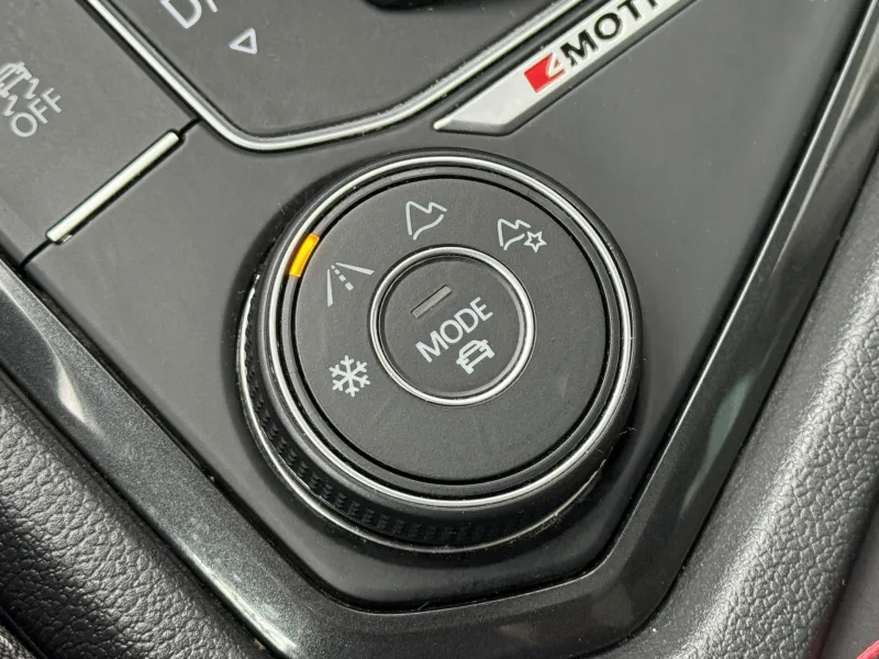 Volkswagen Tiguan – 2.0TSi DSG 4M, Highline, 1.Maj