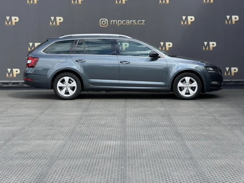 Škoda Octavia – III 1.6TDi Style, Virtual, ACC