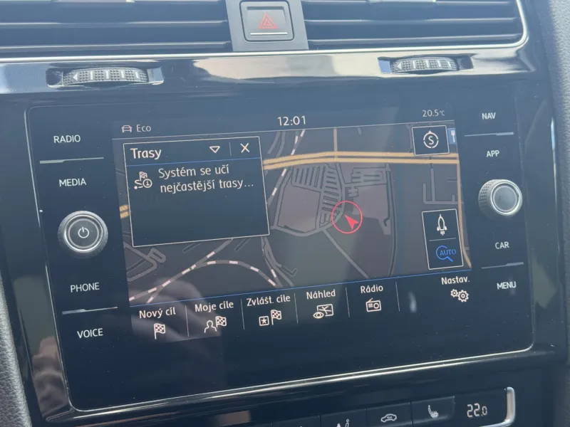 Volkswagen Golf – VII 1.4TSi MAN Highline, PANO