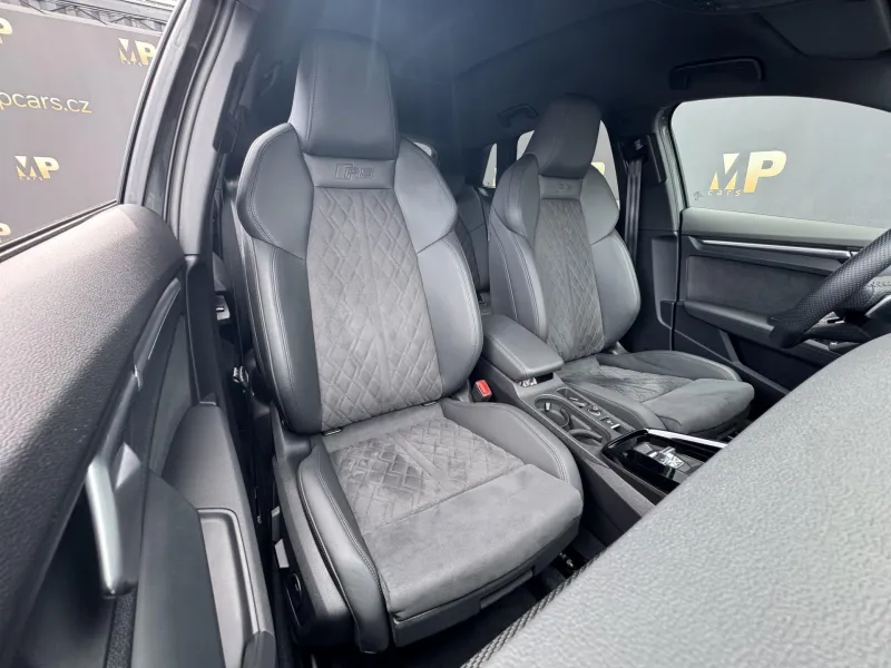 Audi RS 3 – 2.5TFSi 294kW Quattro, Matrix