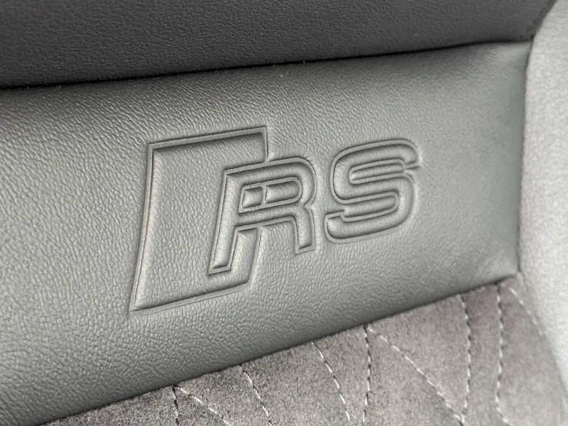 Audi RS 3 – 2.5TFSi 294kW Quattro, Matrix
