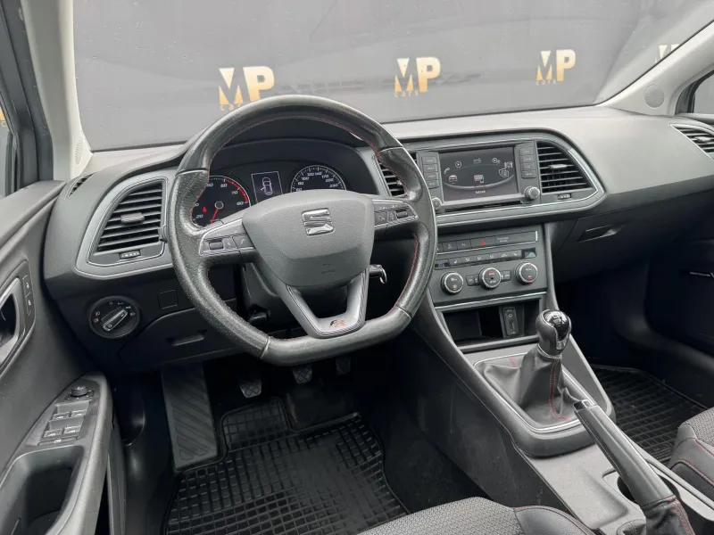 Seat Leon – 1.4TSi 92kW MAN FR, PANO 1.Maj