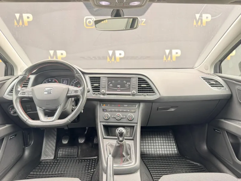 Seat Leon – 1.4TSi 92kW MAN FR, PANO 1.Maj