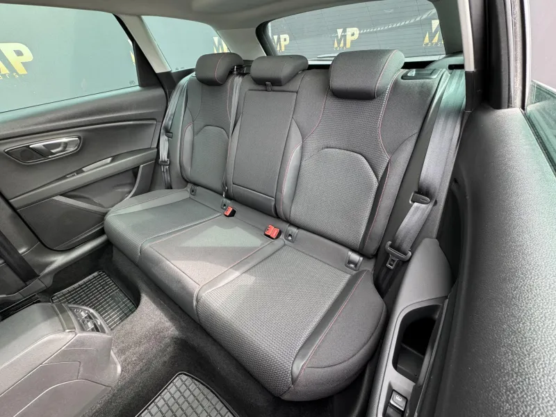 Seat Leon – 1.4TSi 92kW MAN FR, PANO 1.Maj