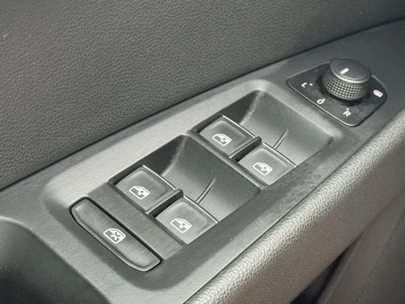 Seat Leon – 1.4TSi 92kW MAN FR, PANO 1.Maj