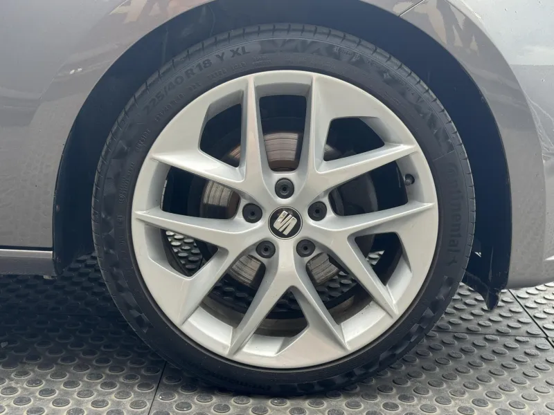 Seat Leon – 1.4TSi 92kW MAN FR, PANO 1.Maj