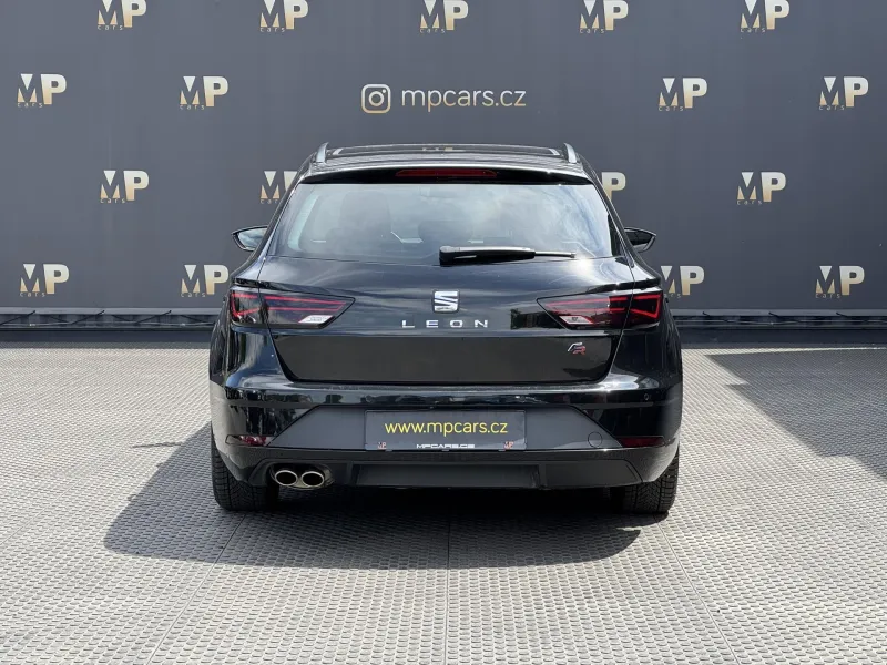 Seat Leon – 1.5TSi MAN FR Virtual PANO RZV
