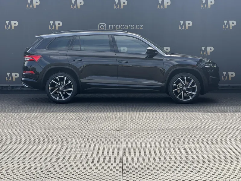 Škoda Kodiaq – 2.0TSi DSG Sportline 4X4, DPH