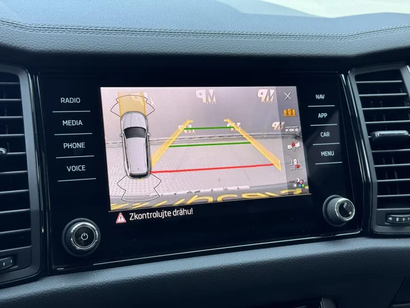 Škoda Kodiaq – 2.0TSi DSG Sportline 4X4, DPH