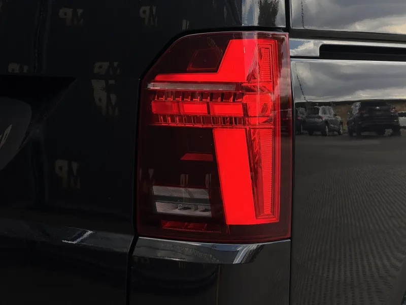 Volkswagen Multivan – 2.0TDi DSG 110kW Highline, DPH