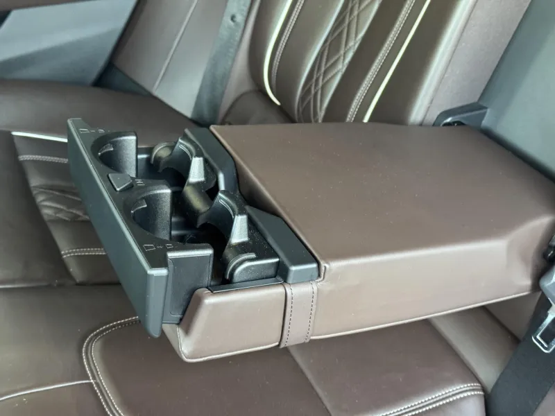 BMW Řada 6 – 630D XDrive GT, M-Paket, DPH