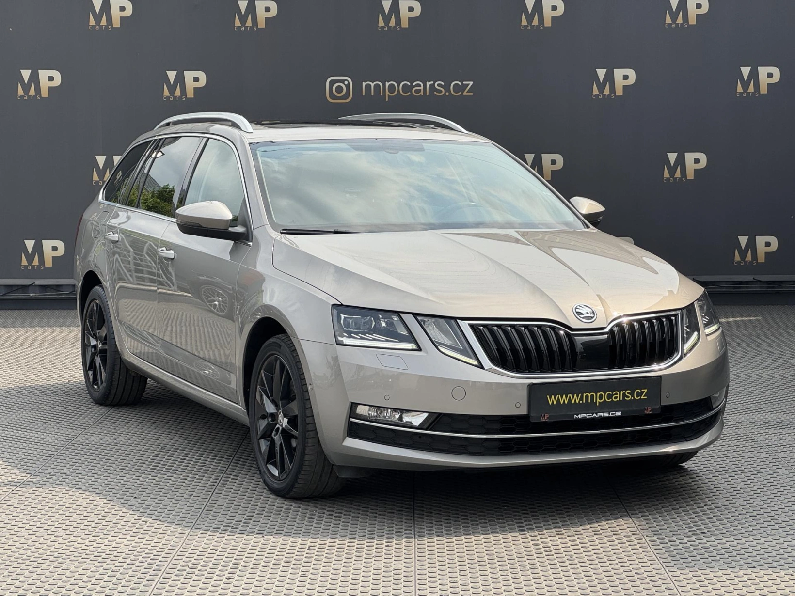Škoda Octavia – III 1.5TSi DSG Style+, 1.Maj