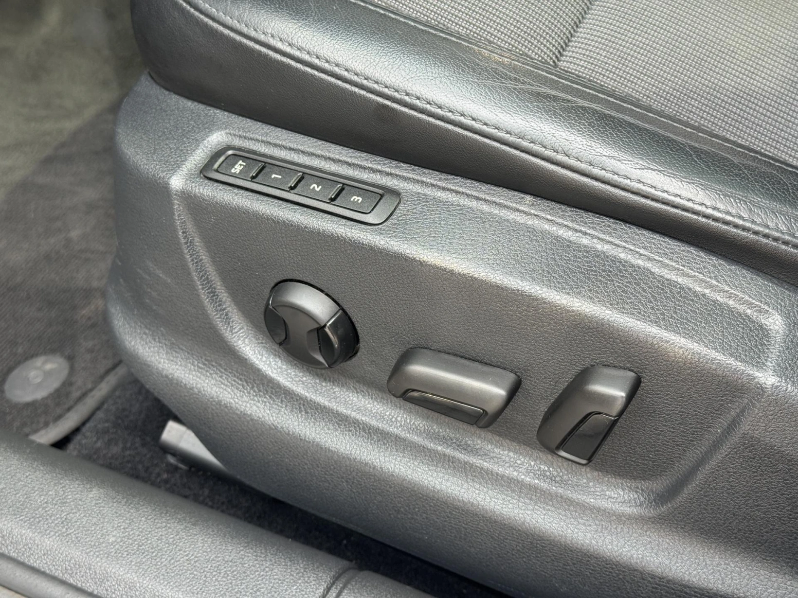Škoda Octavia – III 1.5TSi DSG Style+, 1.Maj