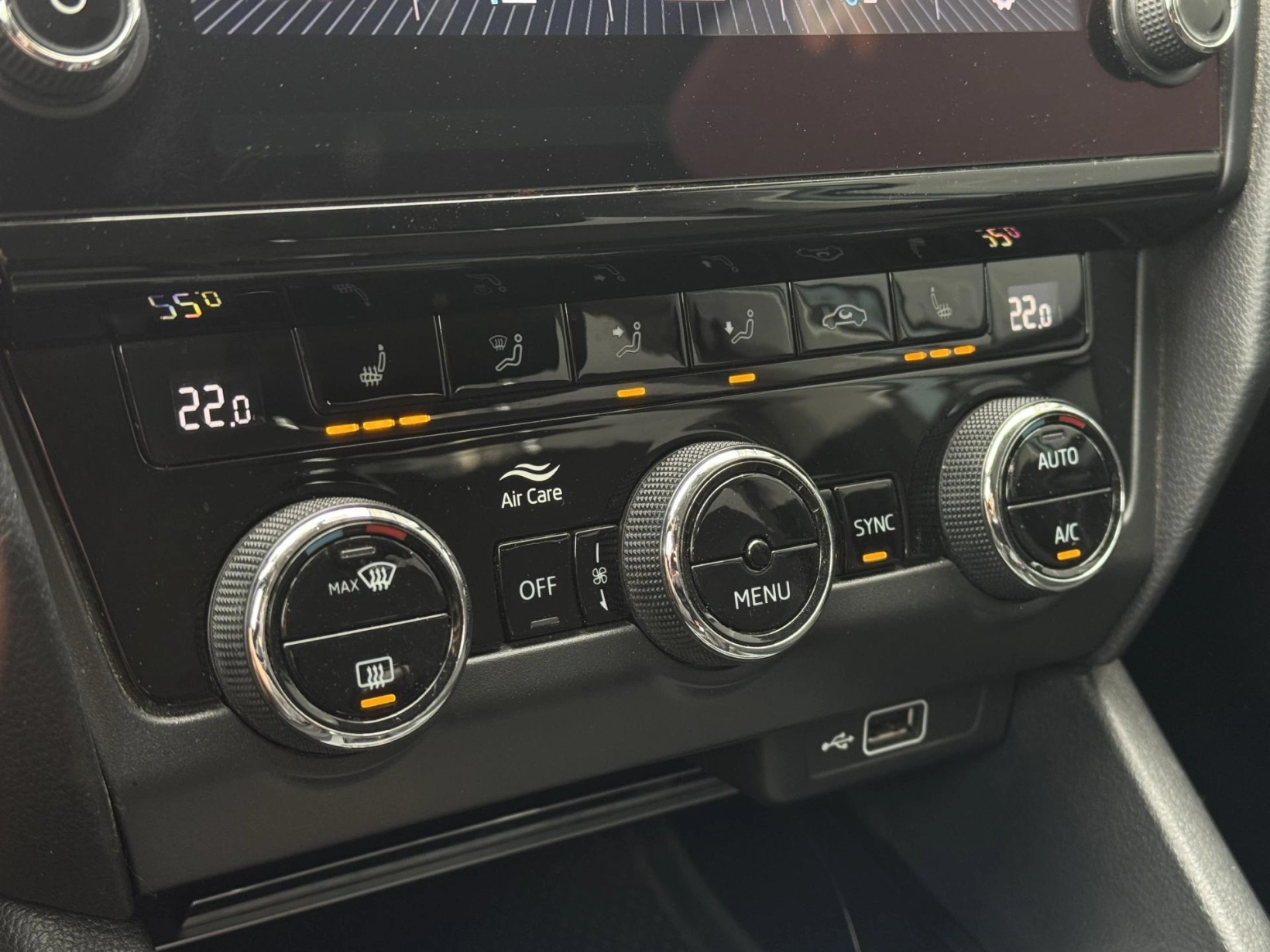 Škoda Octavia – III 1.4TSi MAN Ambition+ 1.Maj
