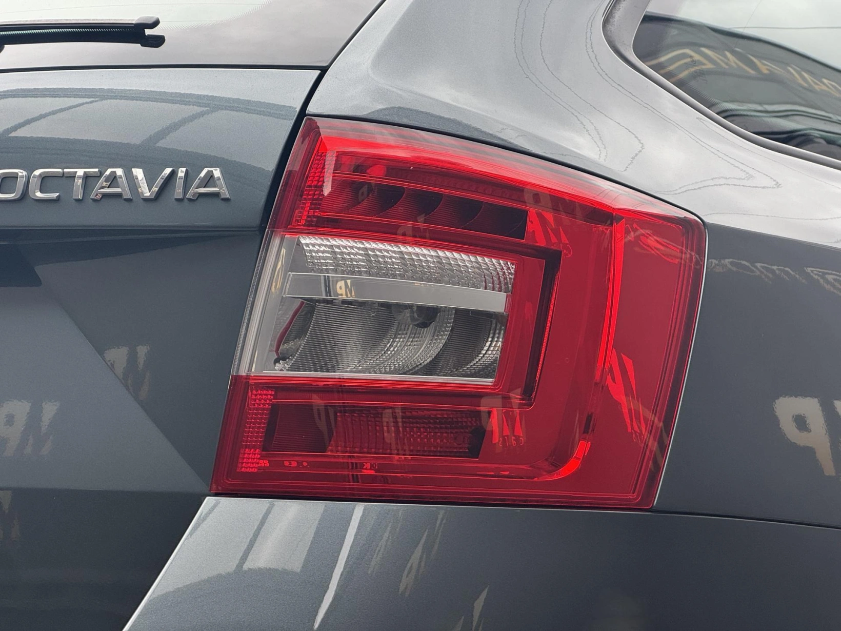 Škoda Octavia – III 1.4TSi MAN Ambition+ 1.Maj