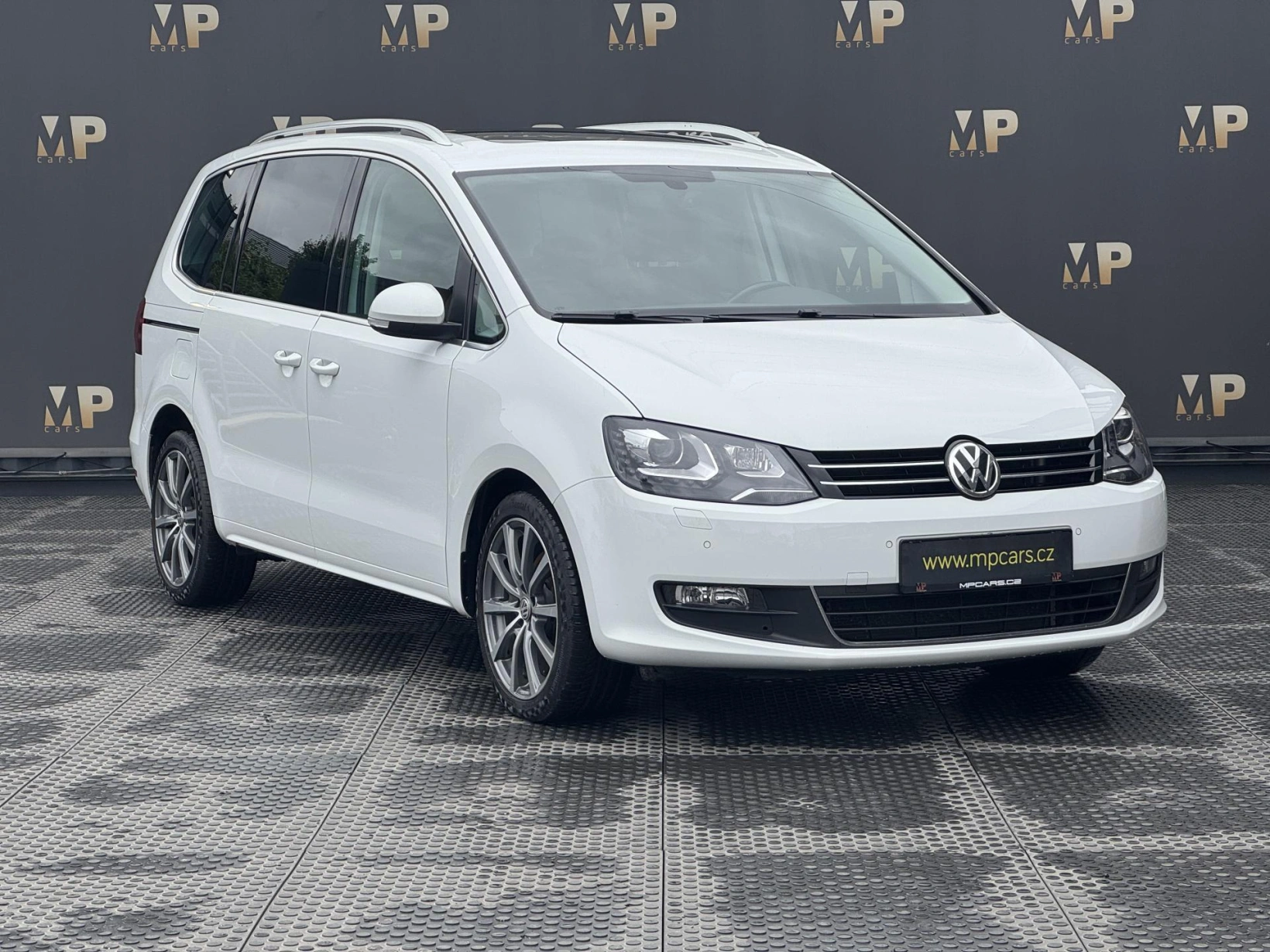 Volkswagen Sharan – 2.0TDi 110kW Highline, 7míst