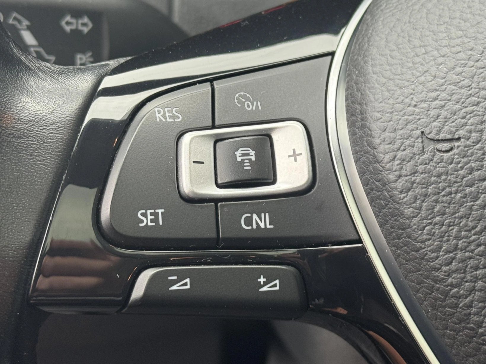 Volkswagen Sharan – 2.0TDi 110kW Highline, 7míst