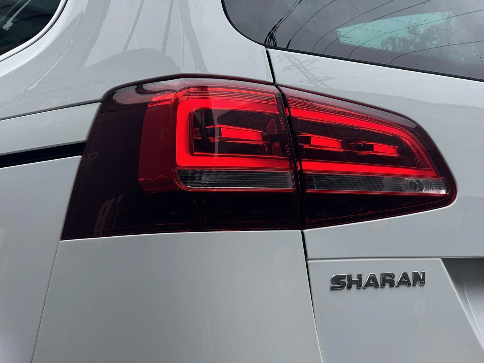 Volkswagen Sharan – 2.0TDi 110kW Highline, 7míst