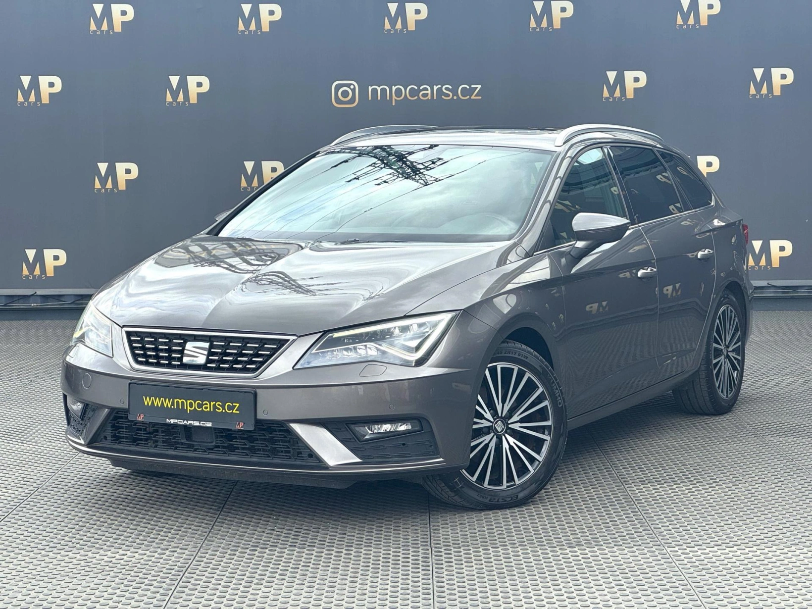 Seat Leon – 1.4TSi MAN Xcellence, PANO