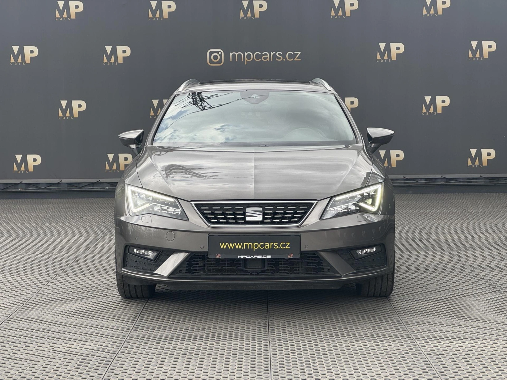 Seat Leon – 1.4TSi MAN Xcellence, PANO