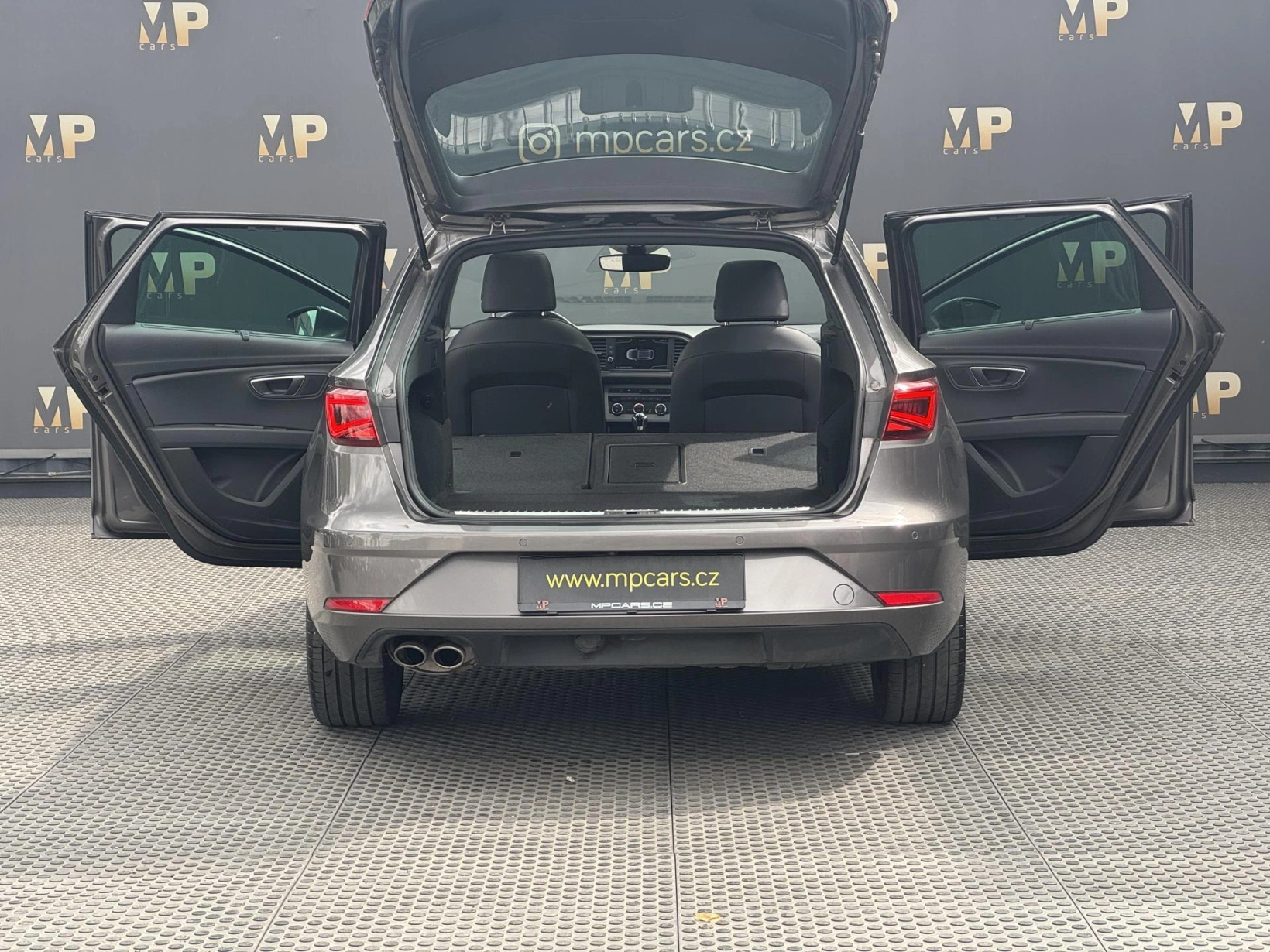 Seat Leon – 1.4TSi MAN Xcellence, PANO