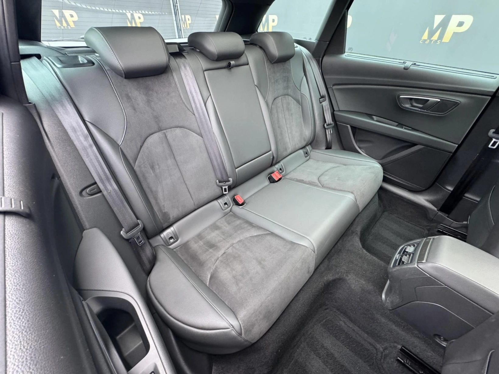 Seat Leon – 1.4TSi MAN Xcellence, PANO
