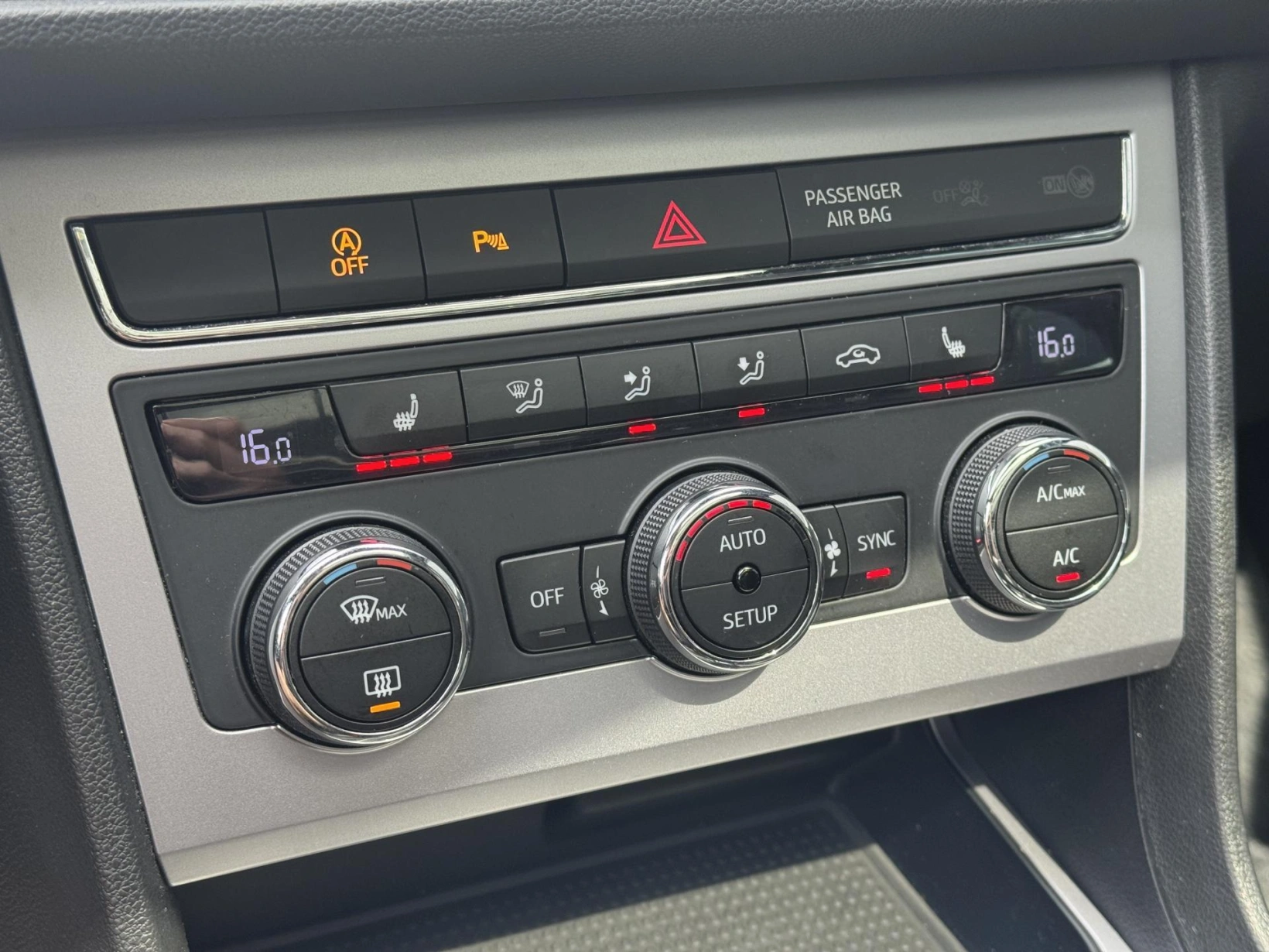 Seat Leon – 1.4TSi MAN Xcellence, PANO