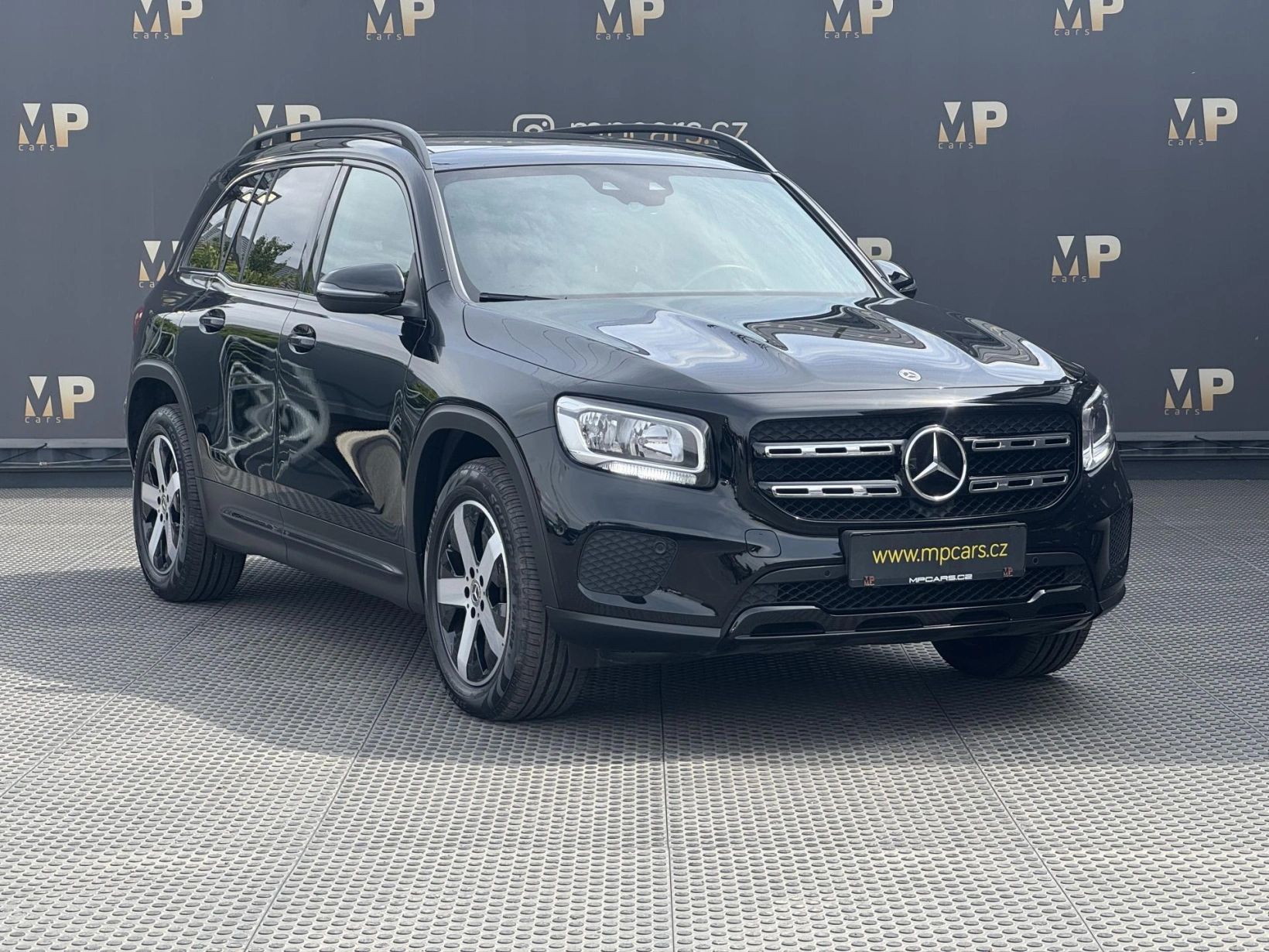 Mercedes-Benz GLB – 200d 4Matic Progressive, DPH