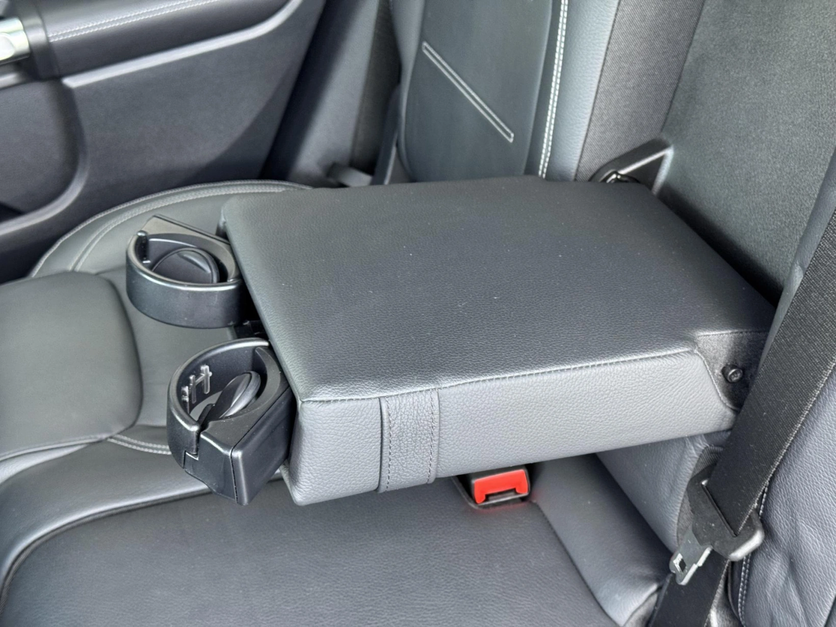Mercedes-Benz GLB – 200d 4Matic Progressive, DPH