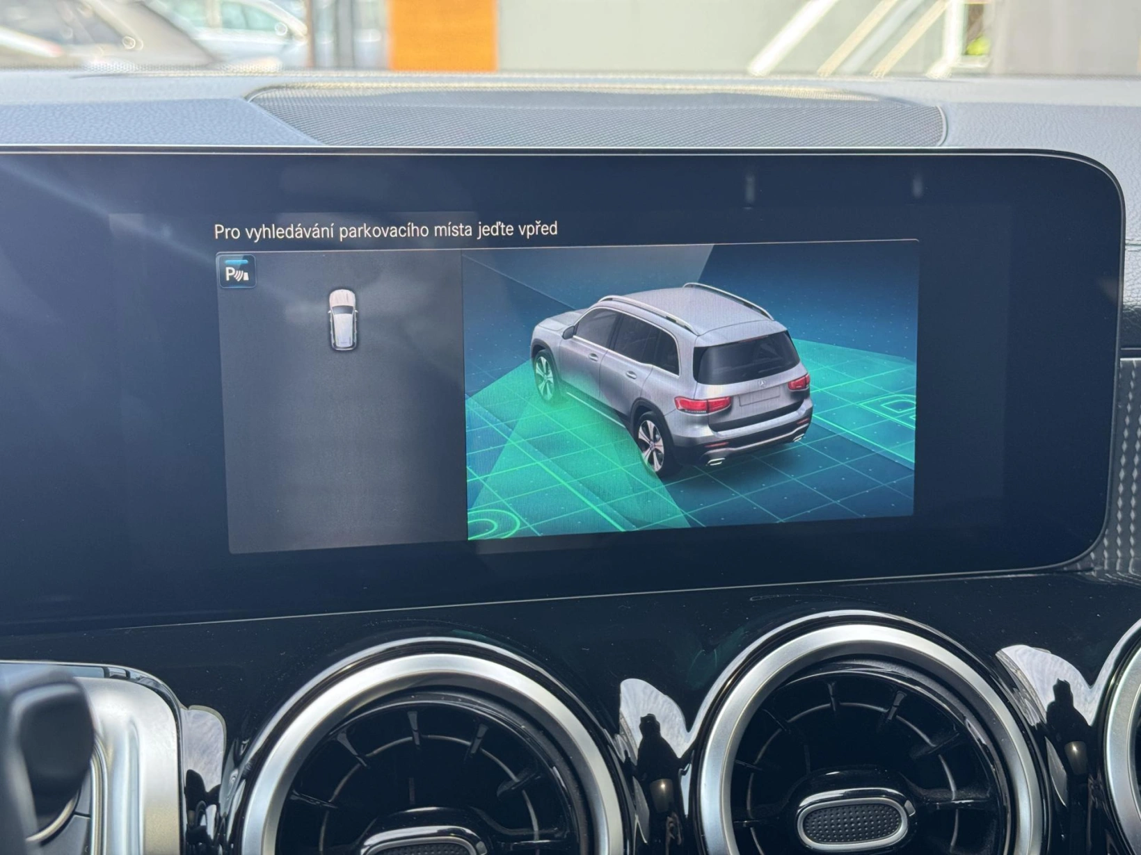 Mercedes-Benz GLB – 200d 4Matic Progressive, DPH
