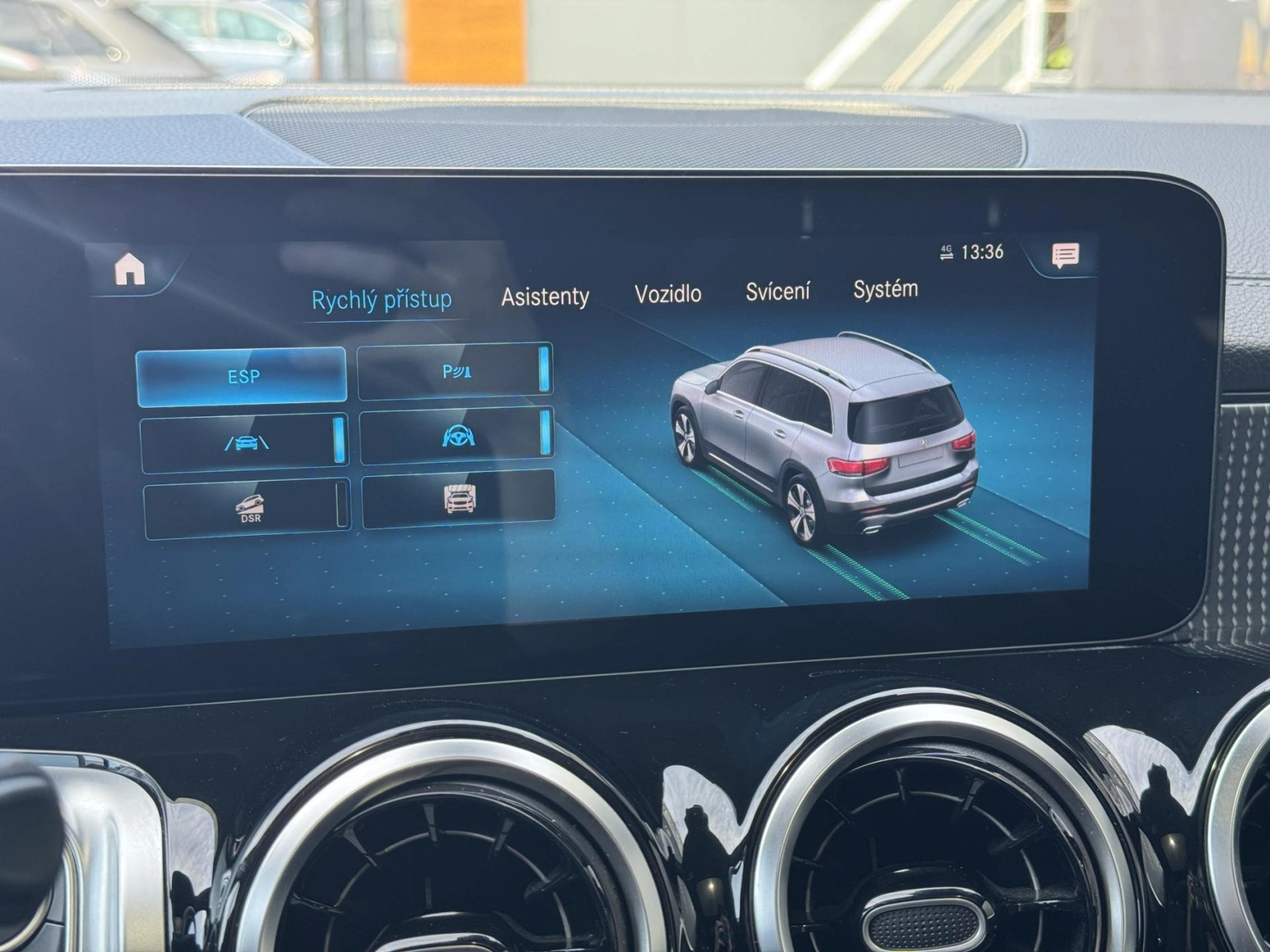 Mercedes-Benz GLB – 200d 4Matic Progressive, DPH