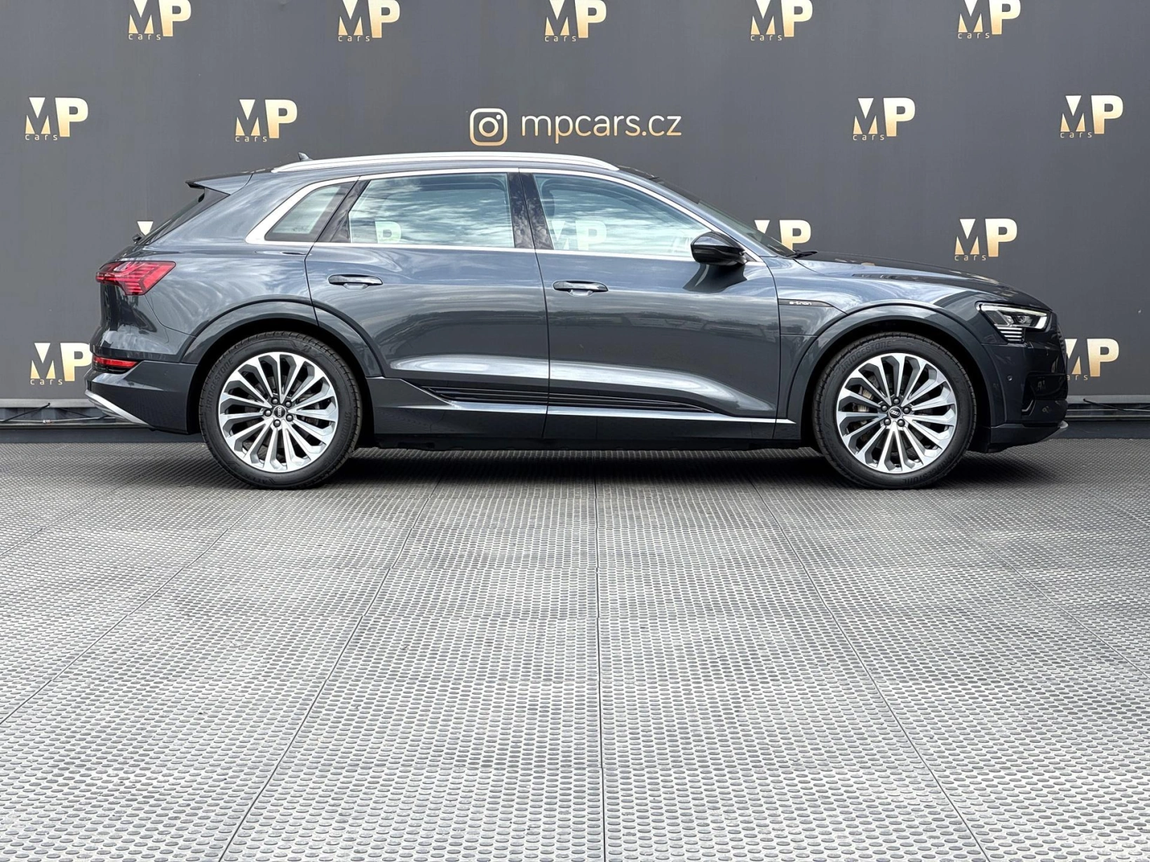 Audi e-tron – Quattro 230kW Advanced, PANO