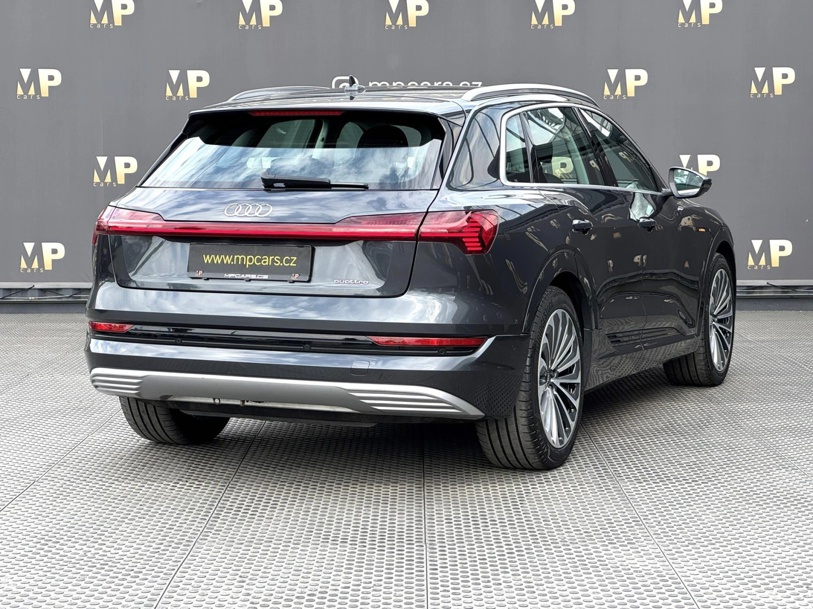 Audi e-tron – Quattro 230kW Advanced, PANO