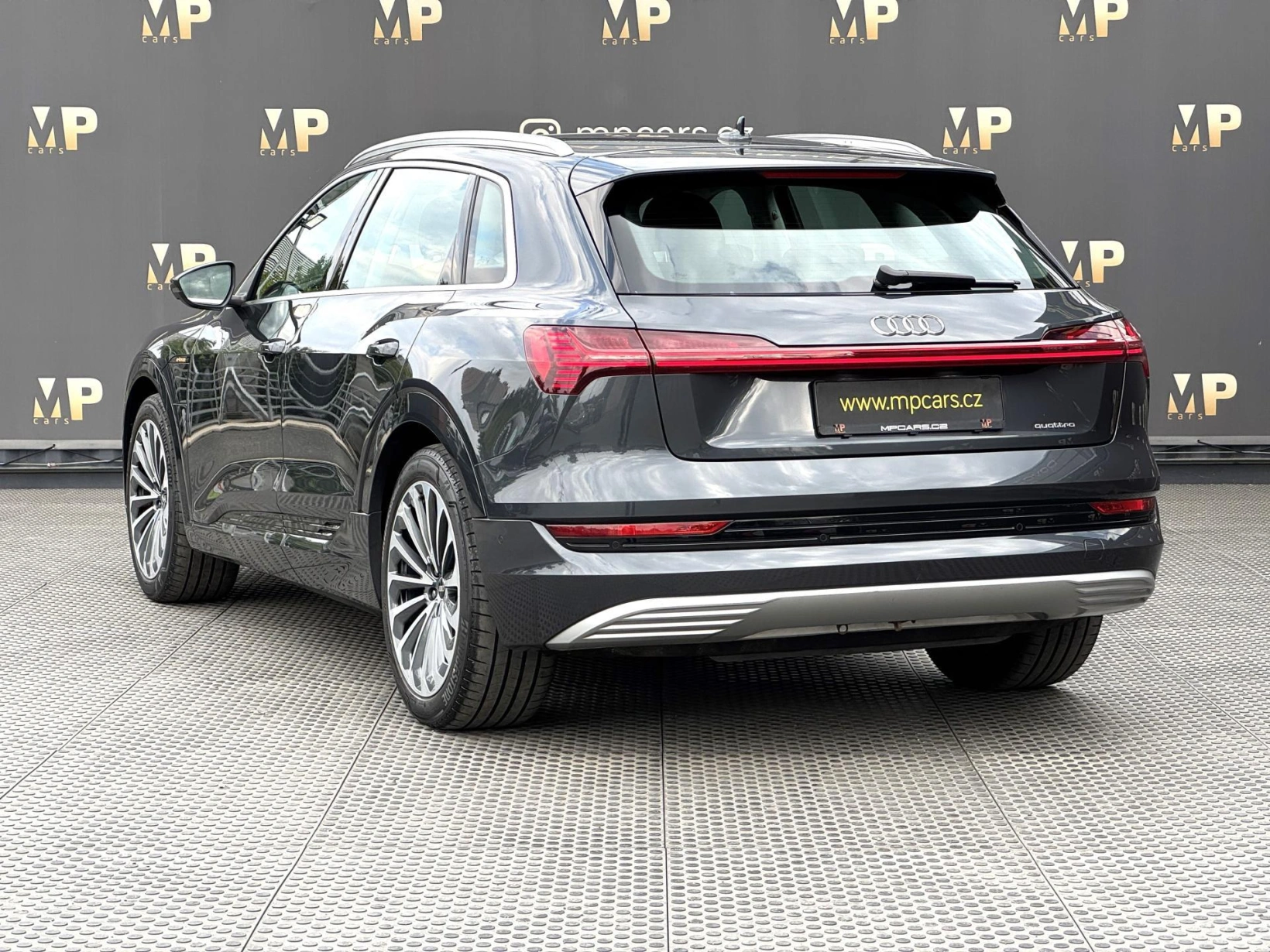 Audi e-tron – Quattro 230kW Advanced, PANO