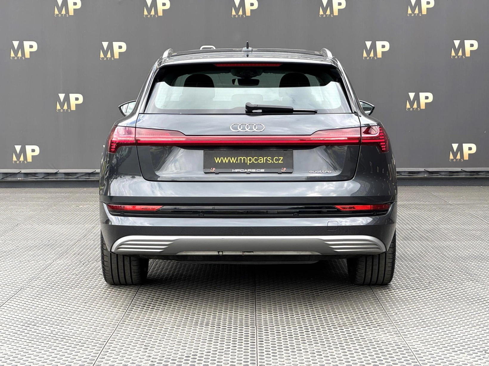 Audi e-tron – Quattro 230kW Advanced, PANO